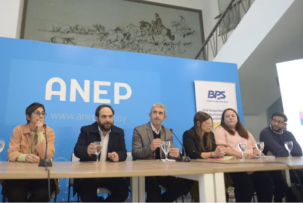 Estrategia de Revinculación Educativa recupera a más de 2000 niñas, niños y adolescentes en el sistema educativo