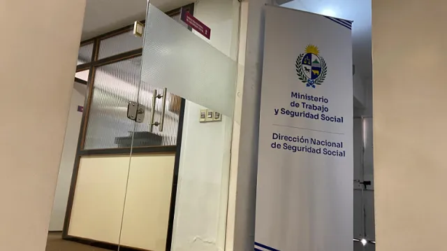 MTSS gestiona prórrogas de seguro de desempleo en varias empresas con dificultades, informó Di Doménico