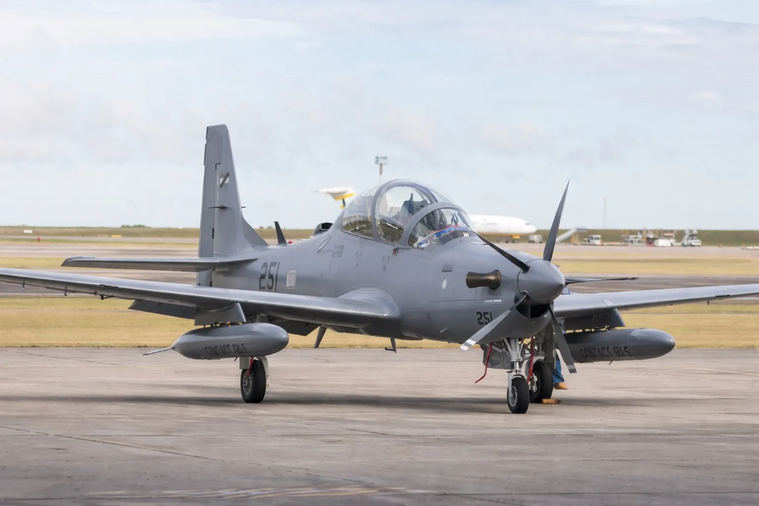 Uruguay incorpora aviones A-29 Super Tucano