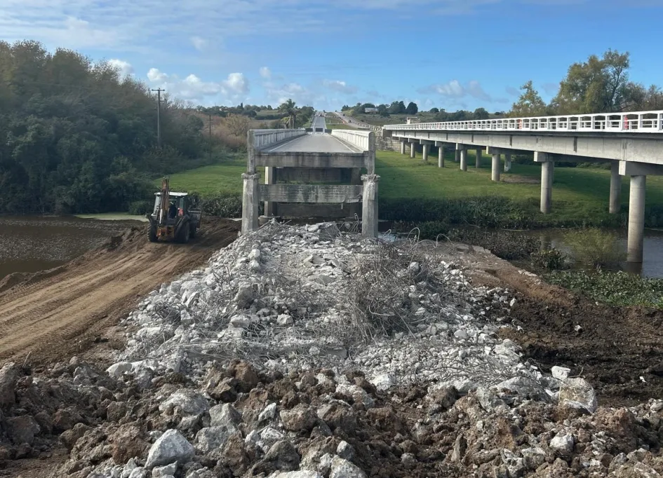 Comenzó la construcción de nuevo puente sobre Arroyo Cufré