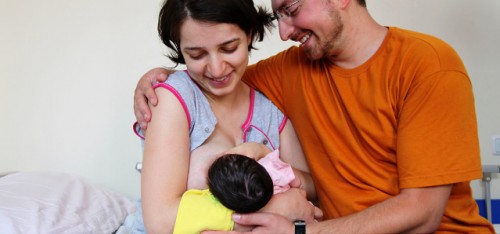 América Latina debe proteger la maternidad con leyes