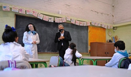 Autoridades de la enseñanza recorrieron escuelas de Montevideo, San José y Colonia
