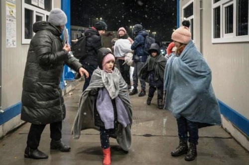 Los niños separados y no acompañados que huyen del conflicto de Ucrania deben recibir protección