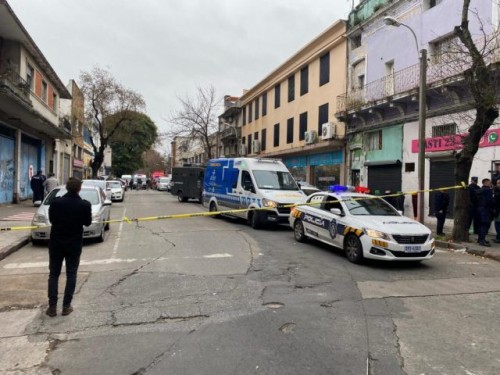 Barrio Reus: murió hombre atrincherado que hirió a tres personas
