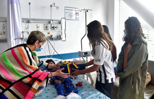 Los niños rescatados en la selva se recuperan en el Hospital Militar en Bogotá