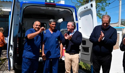 Más de 200 ambulancias fueron entregadas en centros de salud pública de todo el país en este período